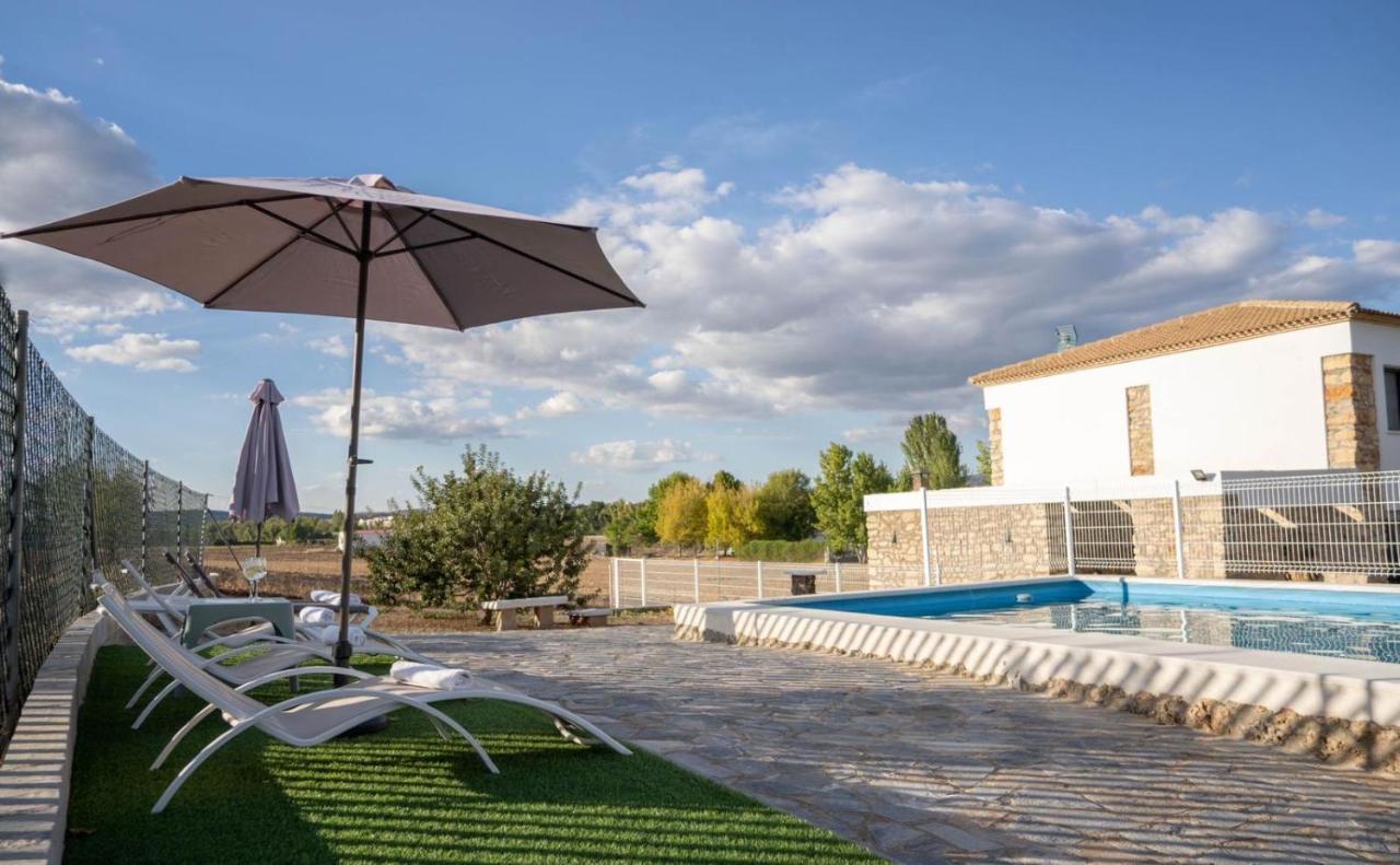 Alojamiento Rural La Granja De Las Monjas Jaén Exterior foto